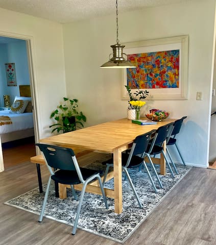 Quiet, Spacious &Safe 4BR/2BA Lg Outdoor Patio