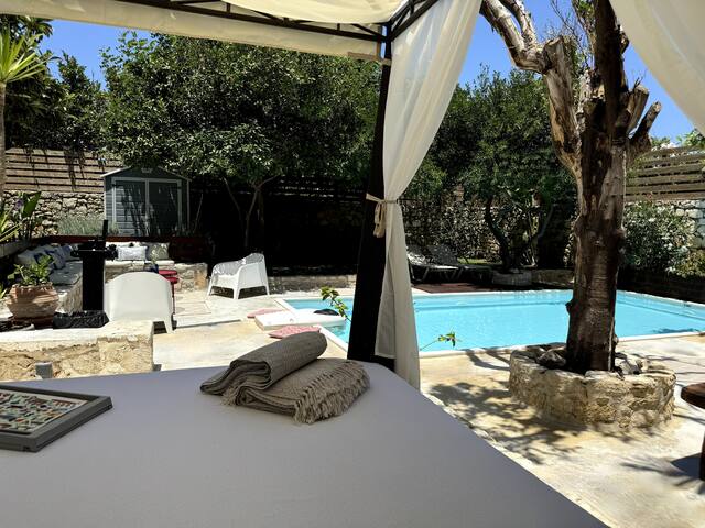 The Manor Rethymno, Crete – A Luxury Pool Oasis gallery image 2