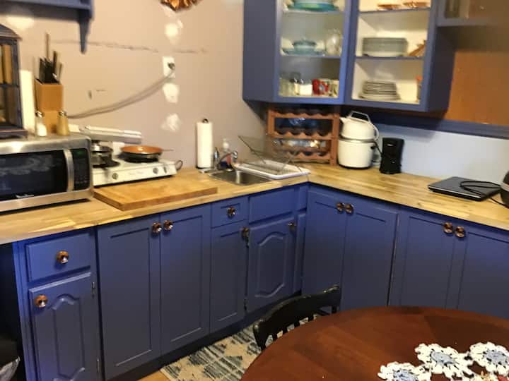 Hilite Ridge Haven Chalet (Country Blue Room ) - North Battleford