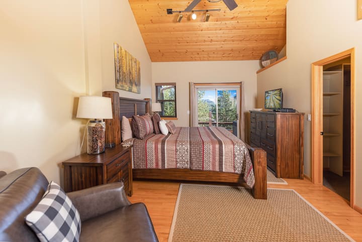 საძინებელი 1