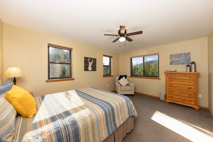 საძინებელი 2