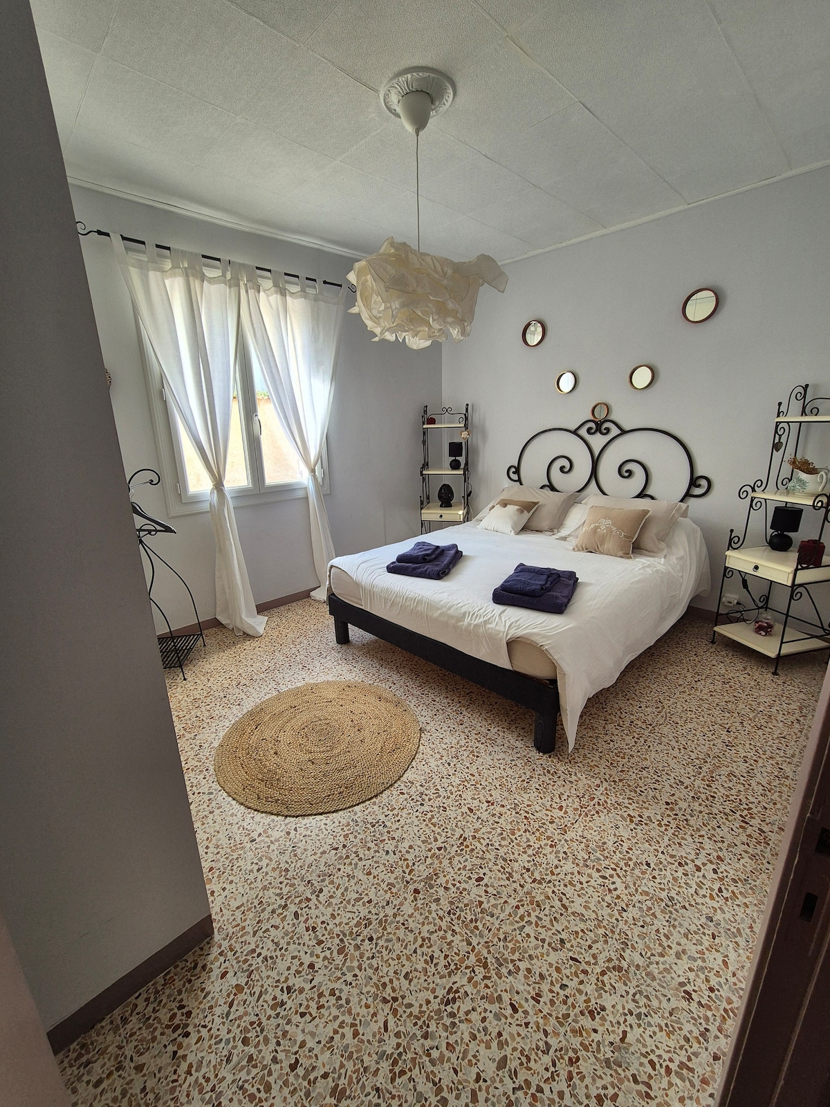 საძინებელი 3