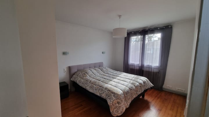 საძინებელი 1