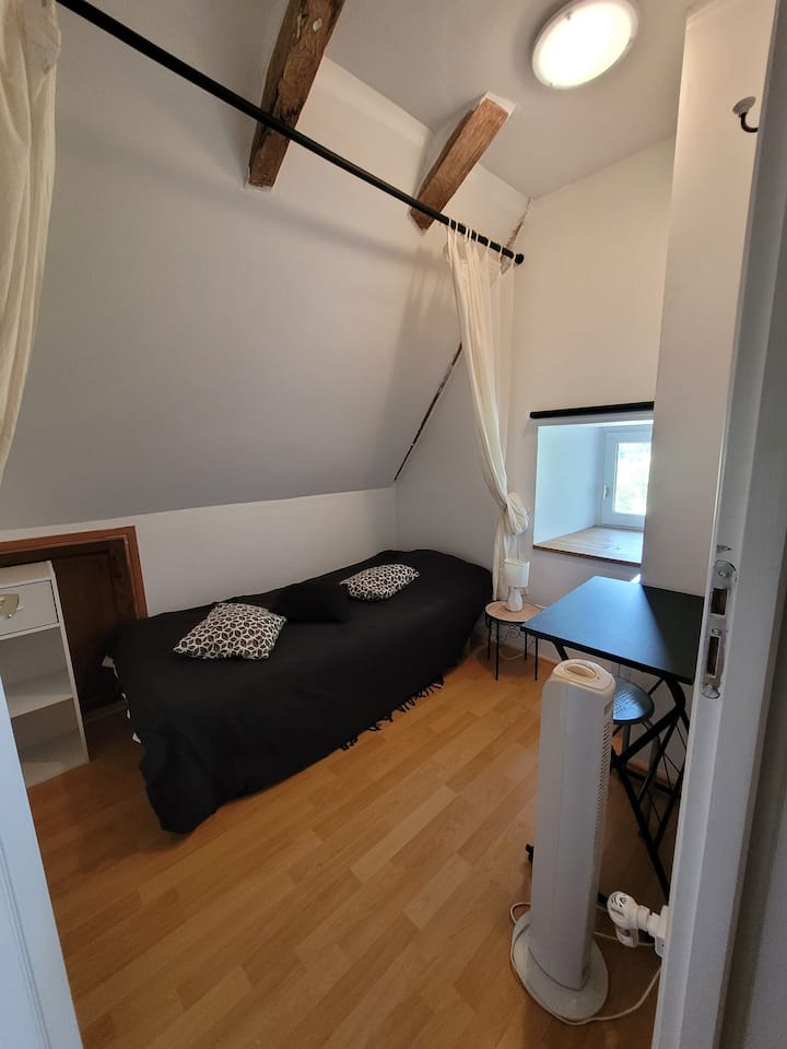 საძინებელი 2