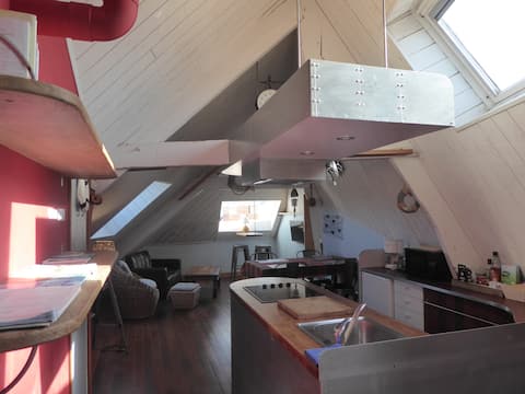 Airbnb performant: les logis du port, 3-room "Bateau" apartment. à Le Palais