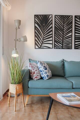 APARTMENT close to the COMMERCIAL AREA of TOSSA 2