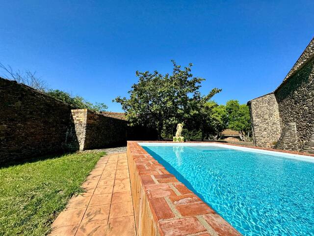 Mas Catala gallery image 3