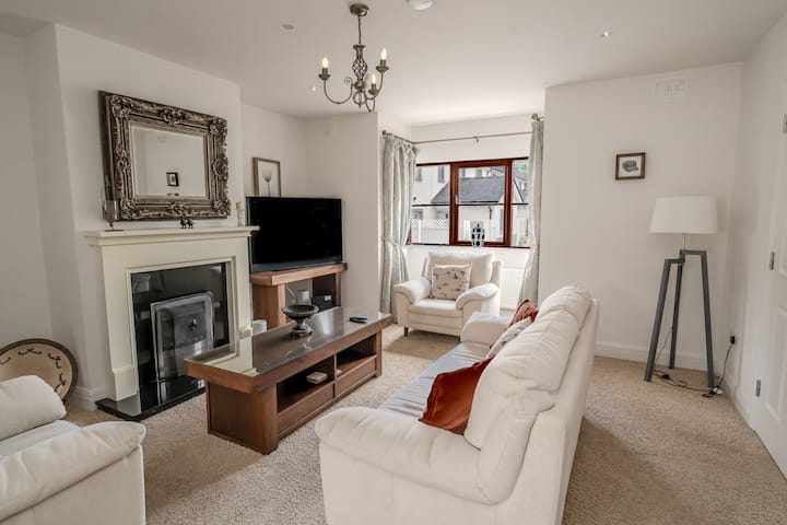 Kilronan Castle Holiday Home (Beside Luxury Hotel) - Irlande