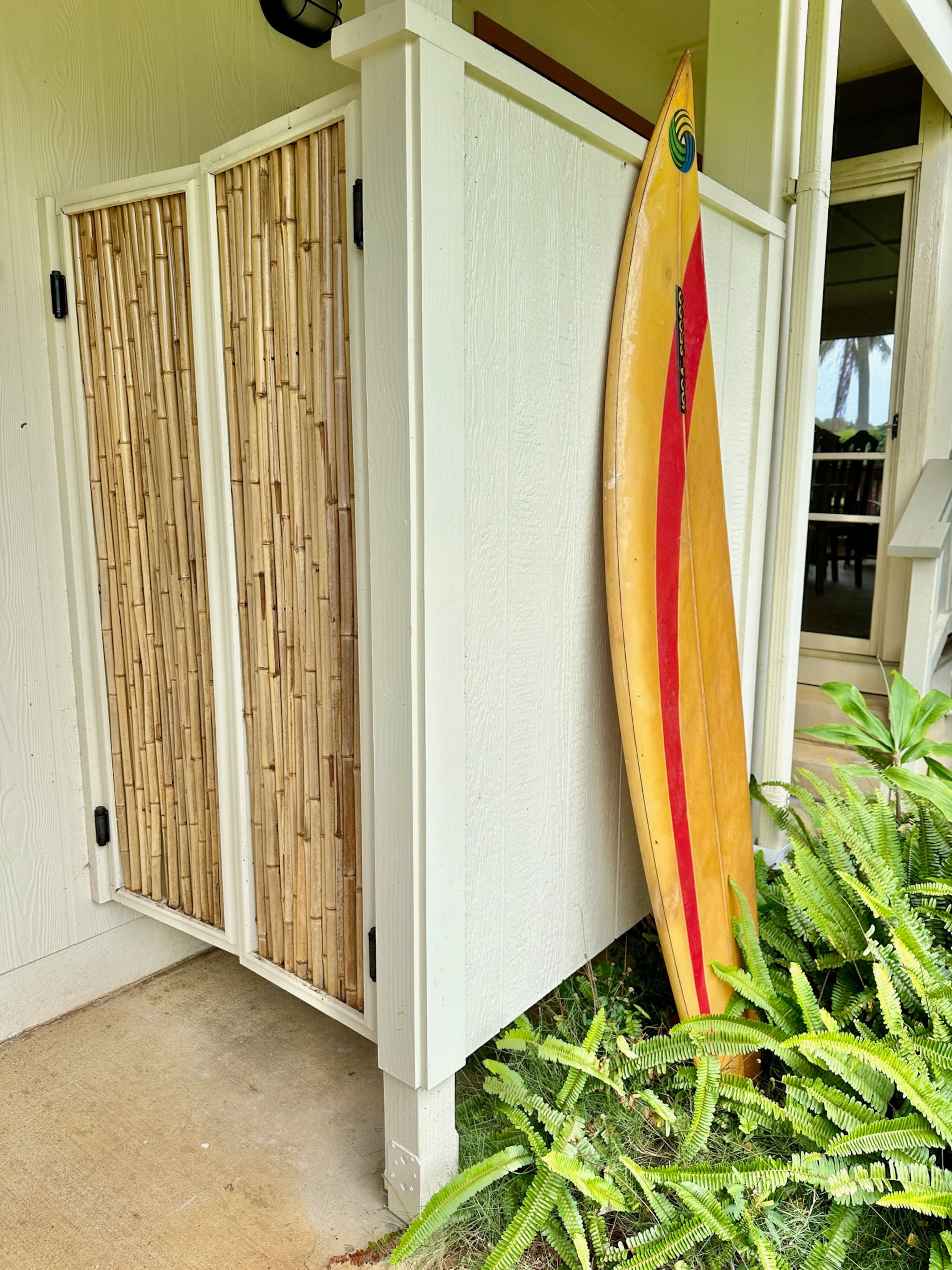 Home in Princeville · ★5.0 · 4 bedrooms · 6 beds · 3.5 baths - Image 37