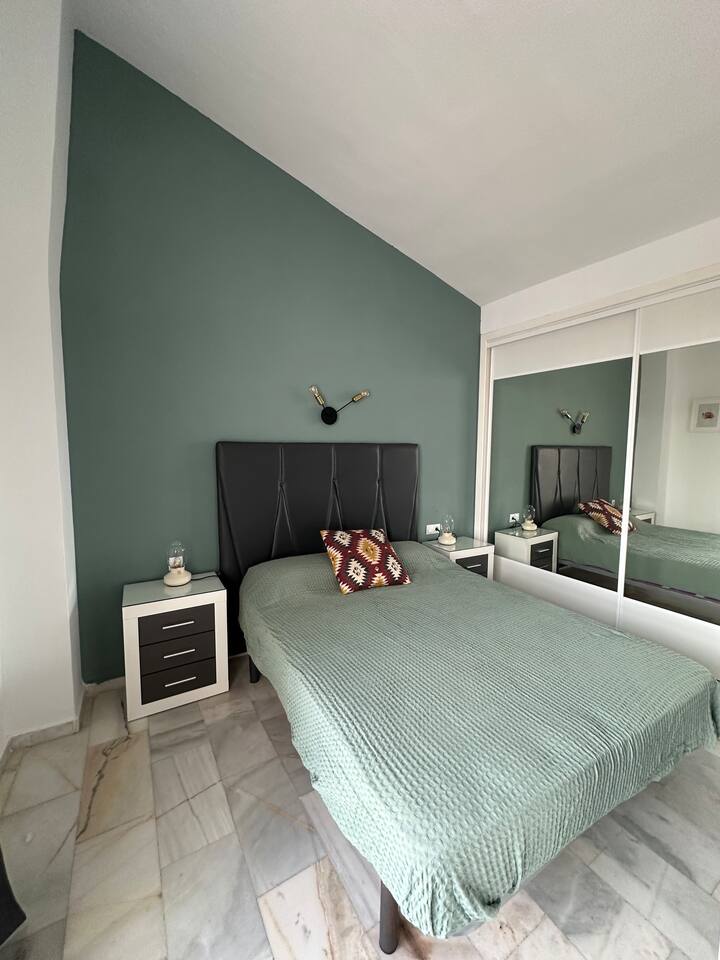 غرفة النوم 1