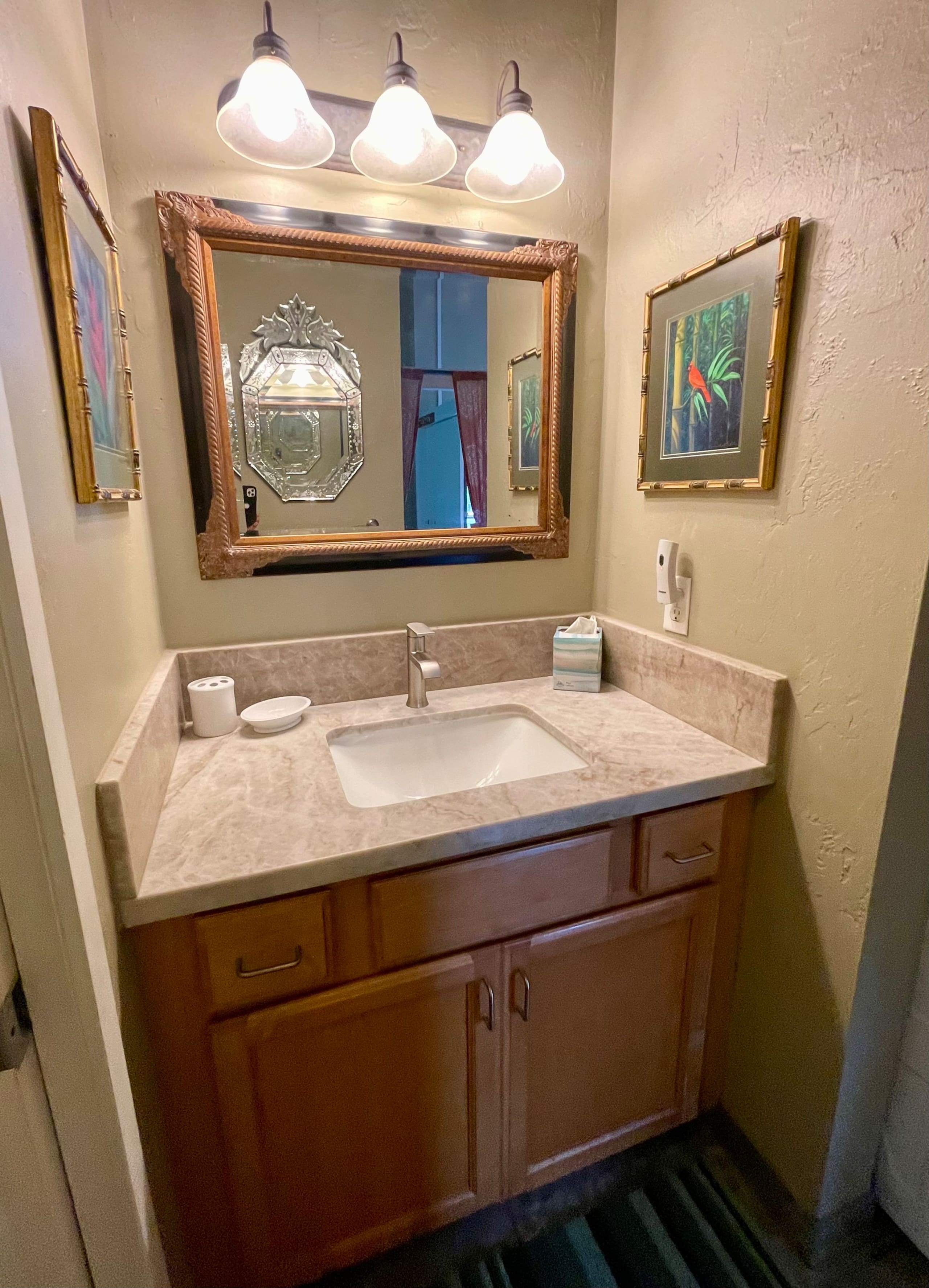 Condo in Kailua-Kona · ★4.85 · 1 bedroom · 1 bed · 1 bath - Image 24