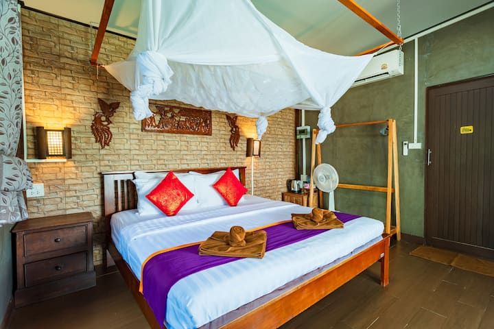 Deluxe  Good View Bungalow . - Ko Tao
