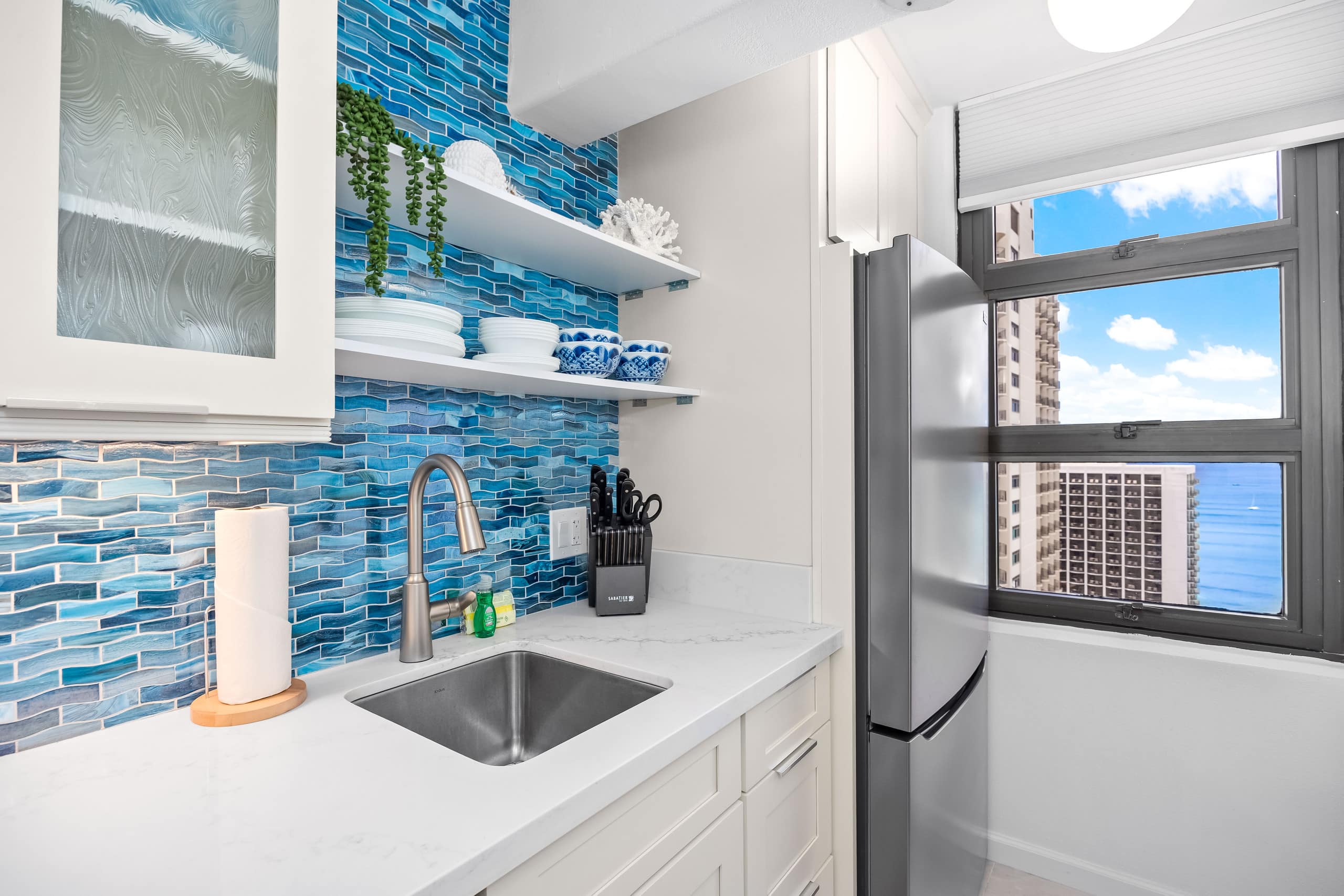 Condo in Honolulu · ★4.85 · 1 bedroom · 2 beds · 1 private bath - Image 22