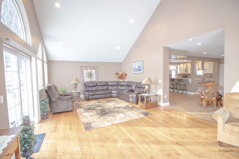 Mountainview vacation home| Fire Pit|View|Raystown