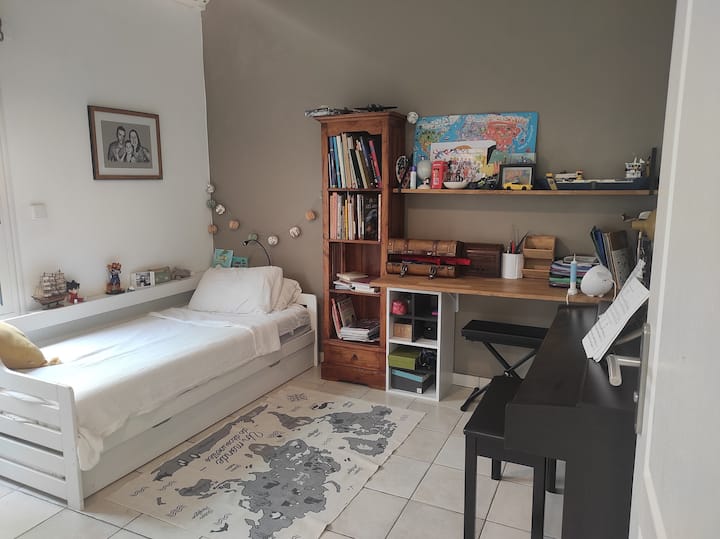 Cama nido: dos camas individuales de 90 cm/190 cm