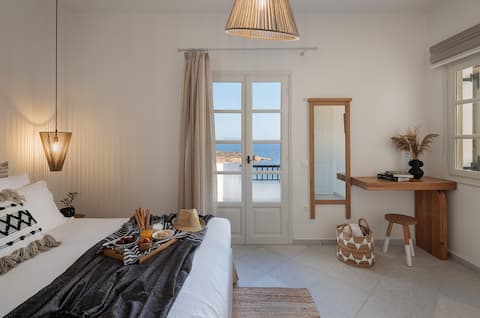 Evdokia-Cozy Olive Yard apartment-Sea View