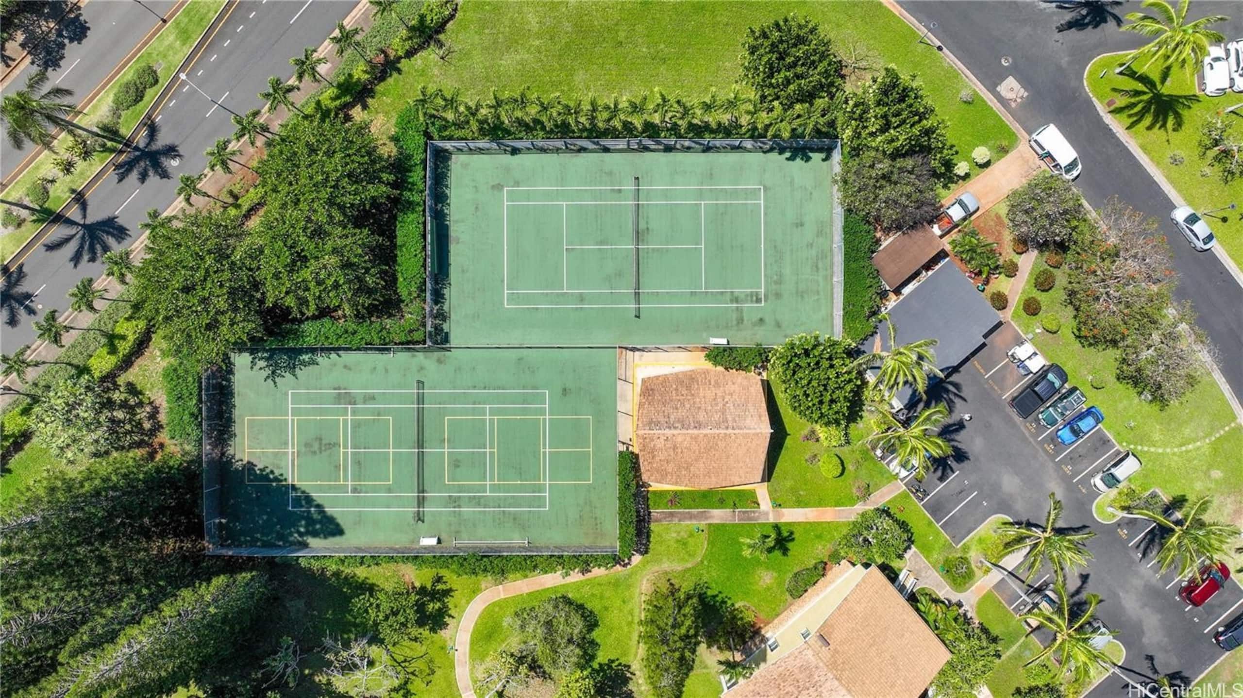 Condo in Kahuku · ★4.89 · 2 bedrooms · 4 beds · 2 shared baths - Image 17