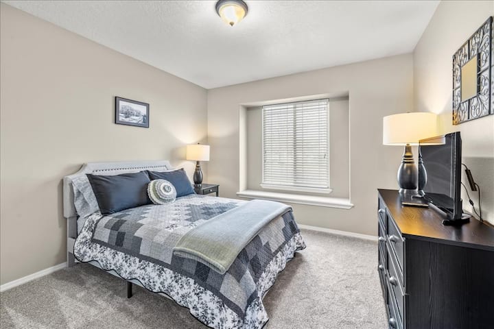 غرفة النوم 2