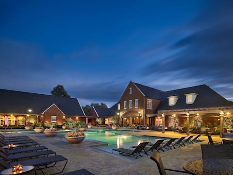 Modern 2BR | AVE Somerset | Resort Amenities