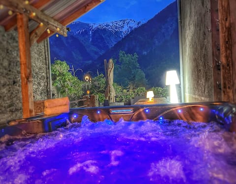 Jacuzzi Sauna billiards table arcade L 'Aiguille