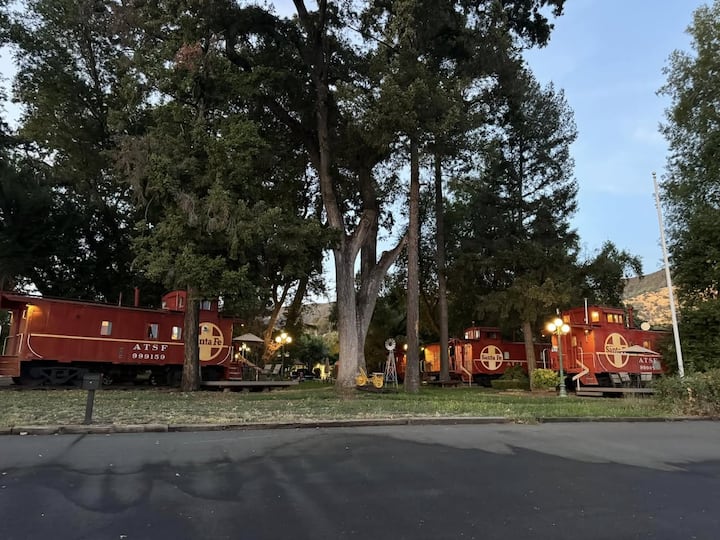 Wine Country Railroad Caboose Cabin