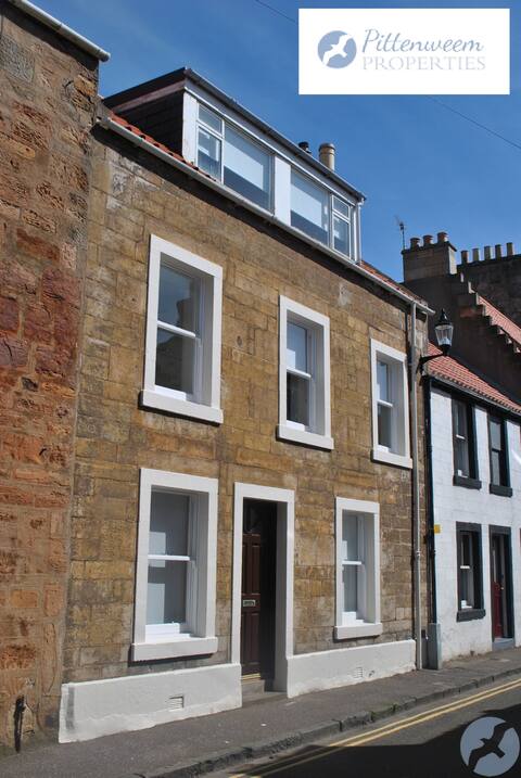 Coastal Rest- superb townhouse in East Neuk