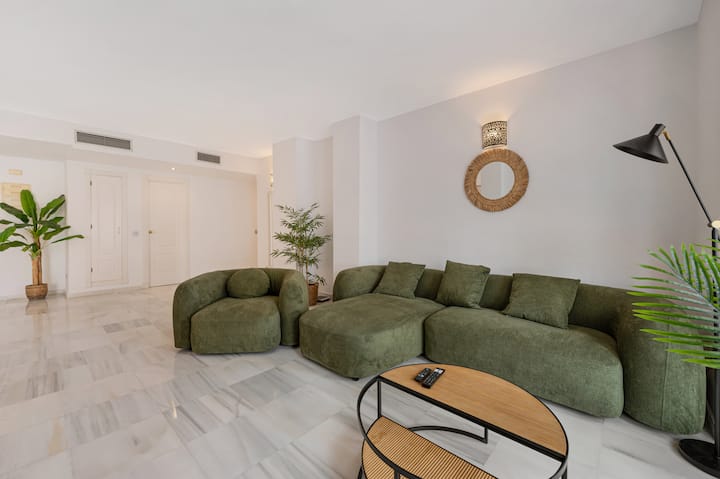 Luméa Del Sol In Naranjos Marbella Near P. Banus - Marbella
