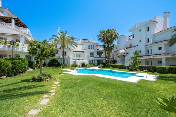 Luméa Del Sol In Naranjos Marbella Near P. Banus - Puerto Banús