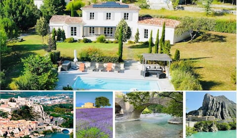 Beautiful house facing the Citadel