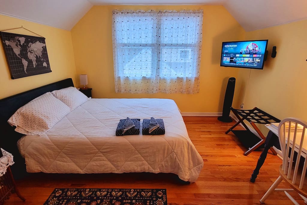 Airbnb Private guest flat in a quiet suburb of Syracuse