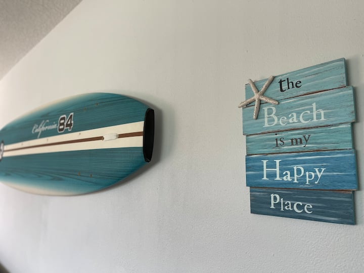 Paradise Beach House -1 Min Walk To Ocean! - Melbourne Beach, FL