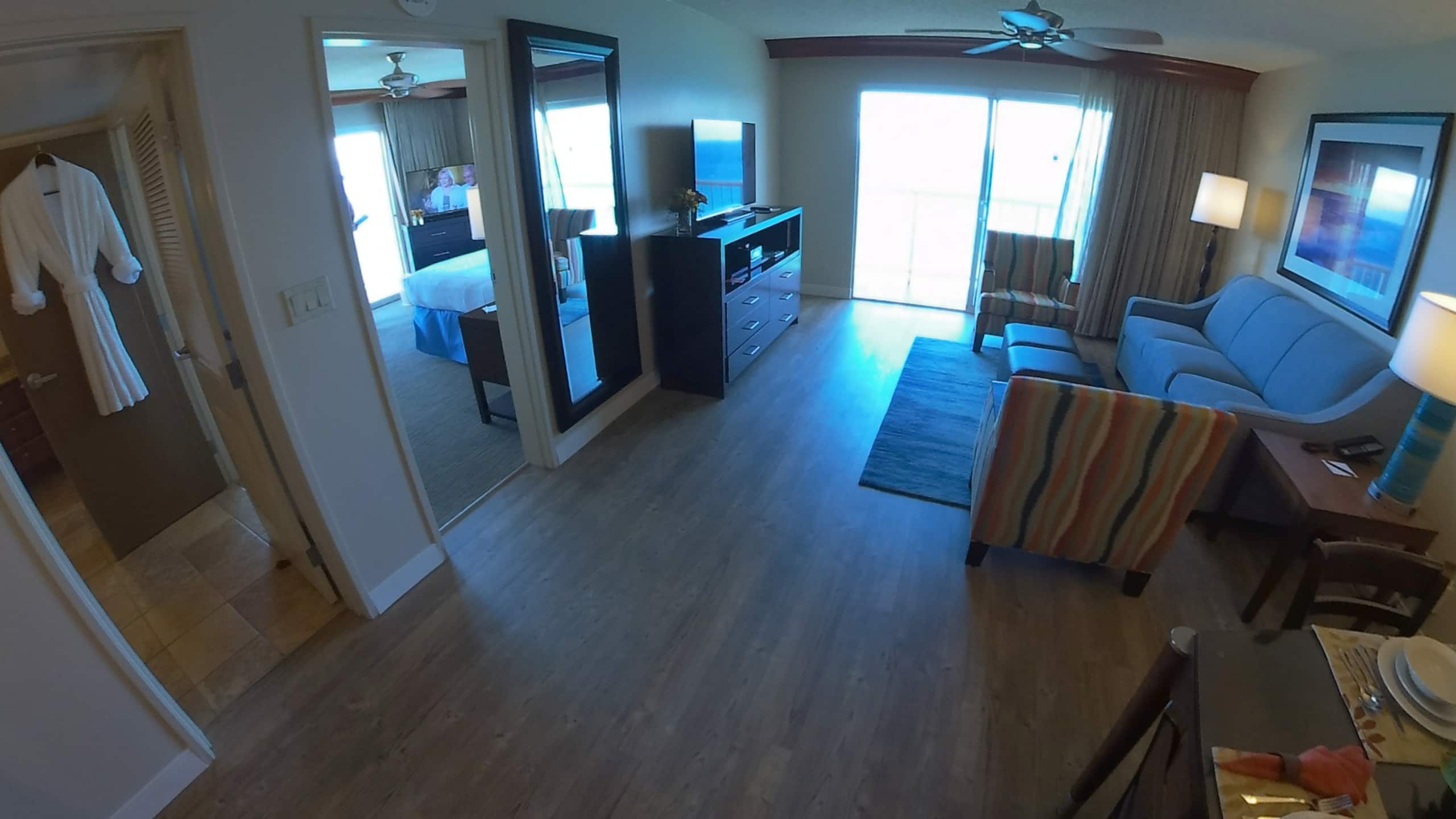 Condo in Lahaina · ★4.72 · 1 bedroom · 2 beds · 1 shared bath - Image 1