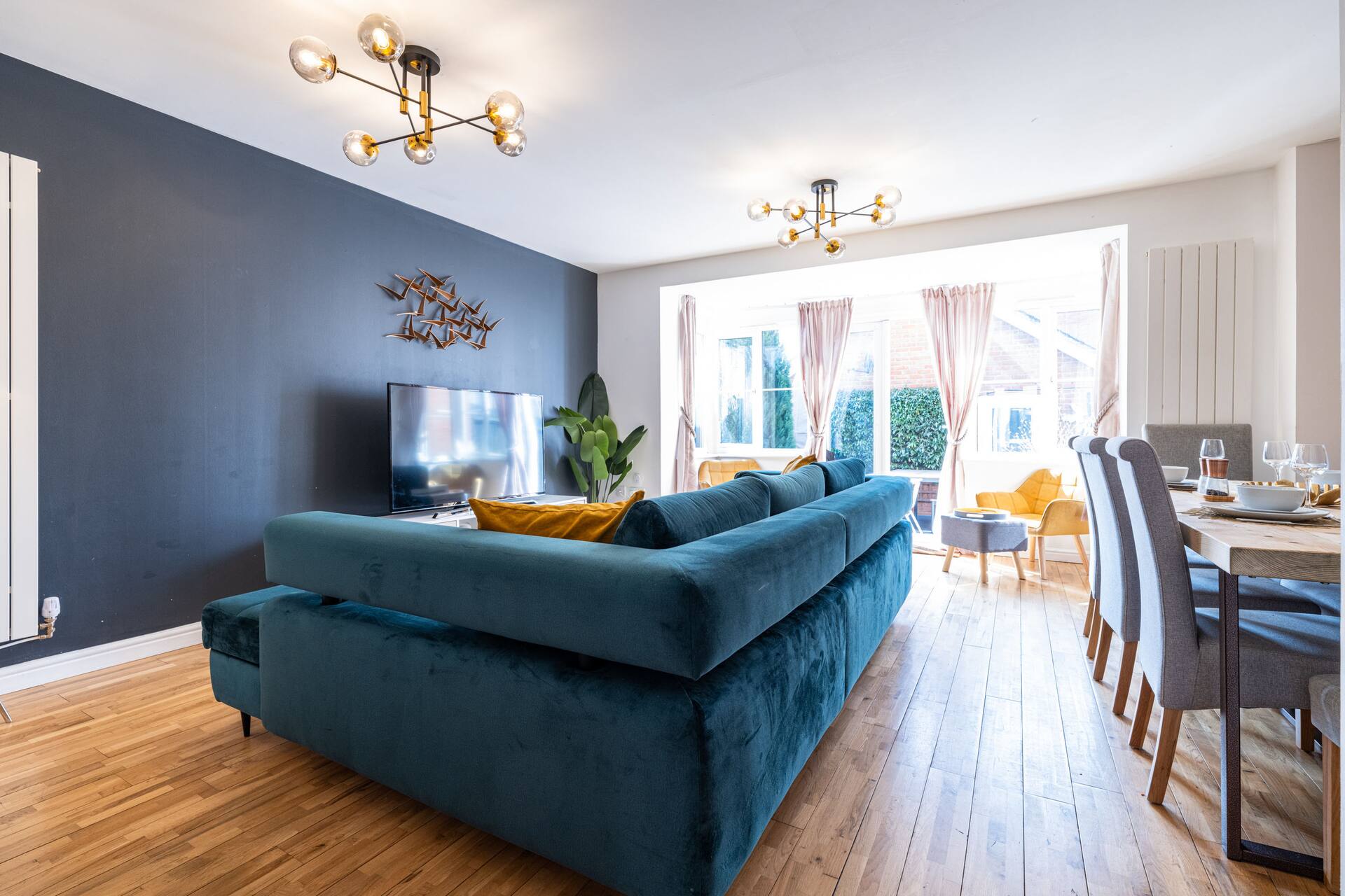 Casa moderna e spaziosa da casa con 9 posti letto