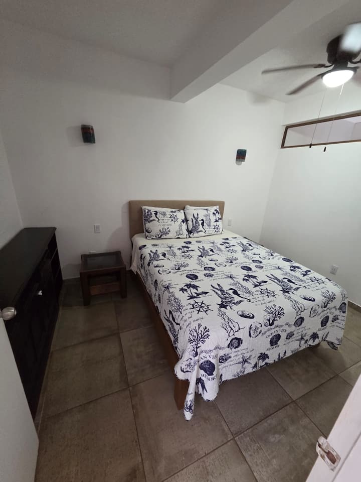 საძინებელი 1