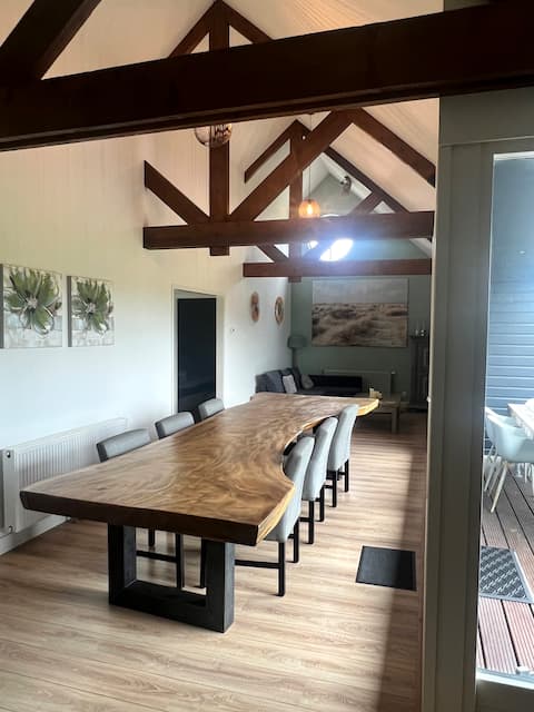 Big Royal Family Penthouse with Terrace