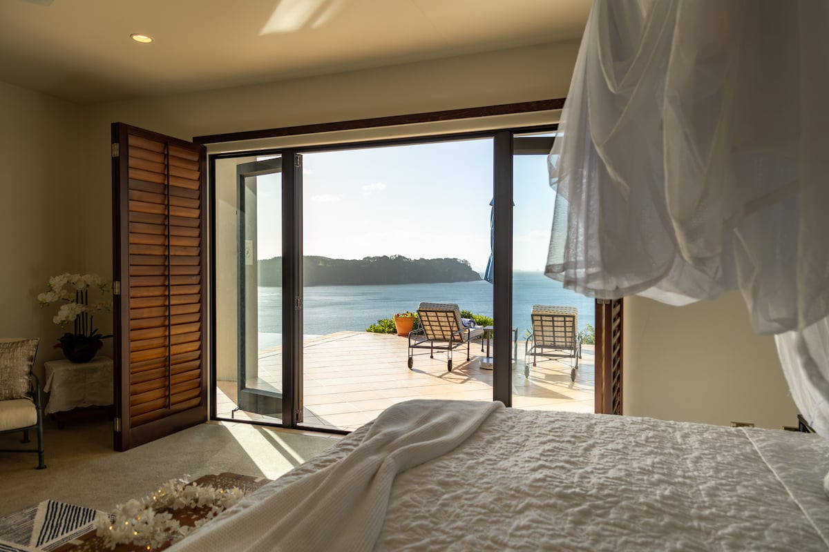 อีสต์วิงมาสเตอร์สวีทยังมีห้องสวีทสำหรับจัดงานแต่งงาน/ฮันนีมูนของเรา