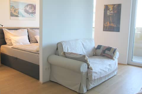 Successful Airbnb property: Central Station/Belvedere/Free Fitness/11th Floor in Favoriten