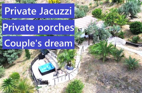 Private bungalow with jacuzzi & spectacular views.