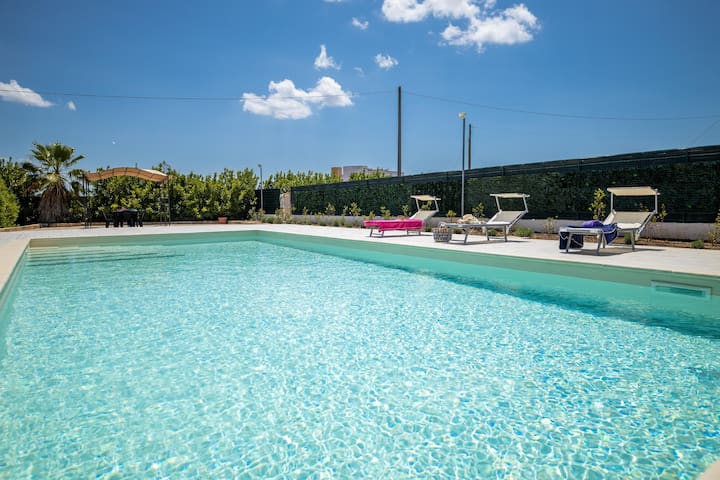 Villa Esmeralda gallery image 3