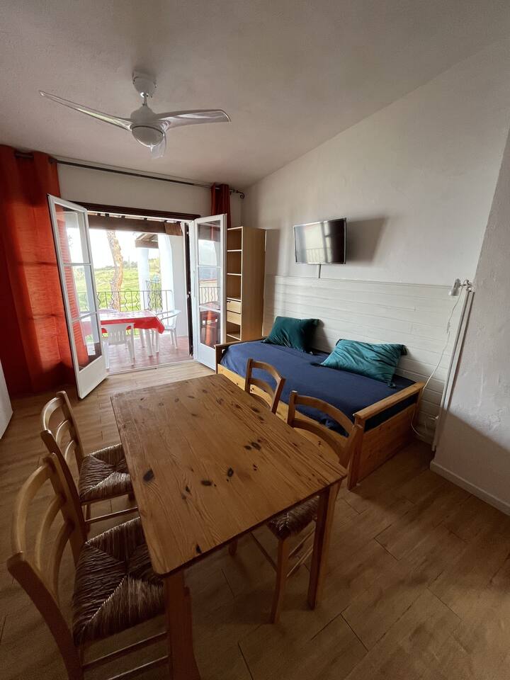 غرفة المعيشة