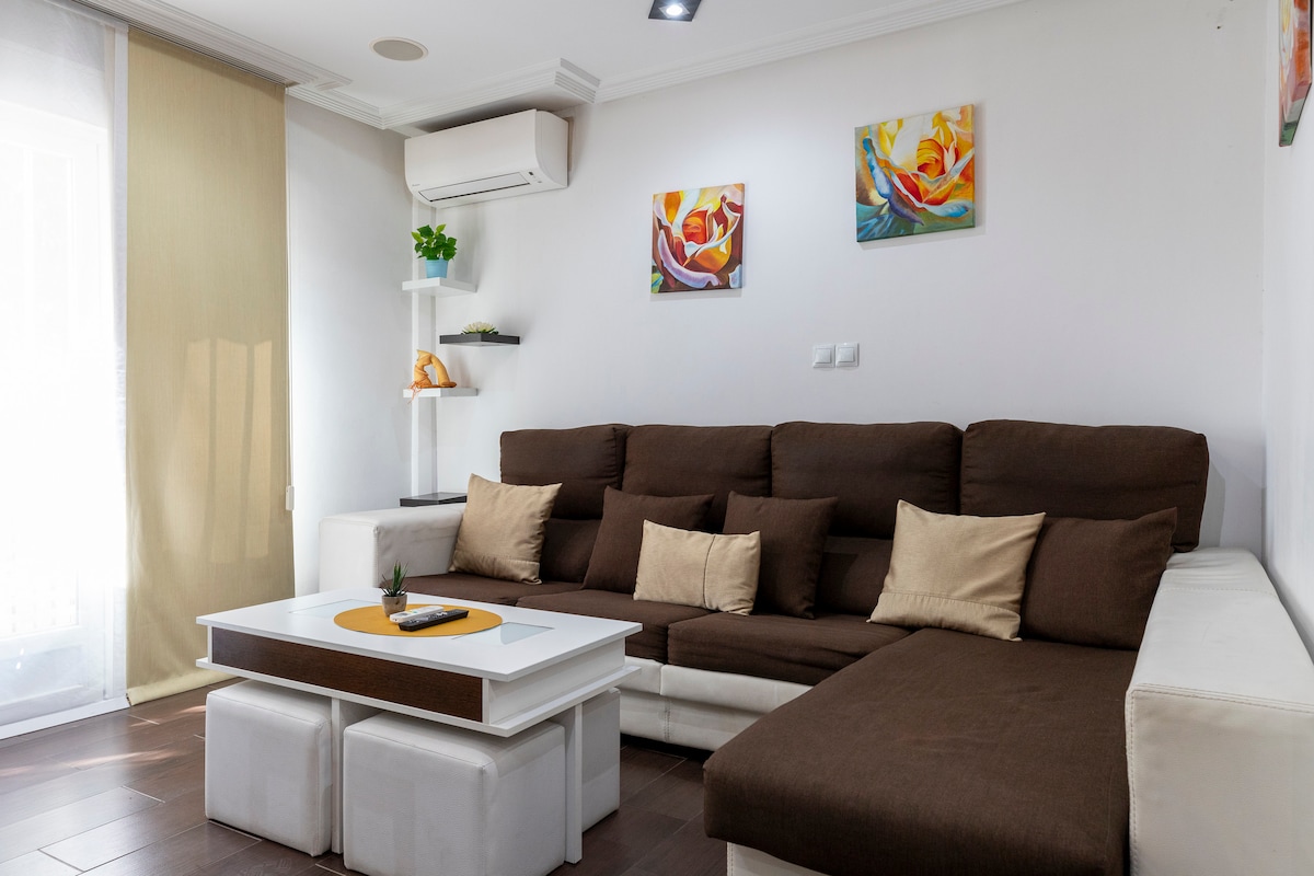 Successful Airbnb property: Villaverde - 2 rooms, 1 bath, free Wi-Fi in Villaverde