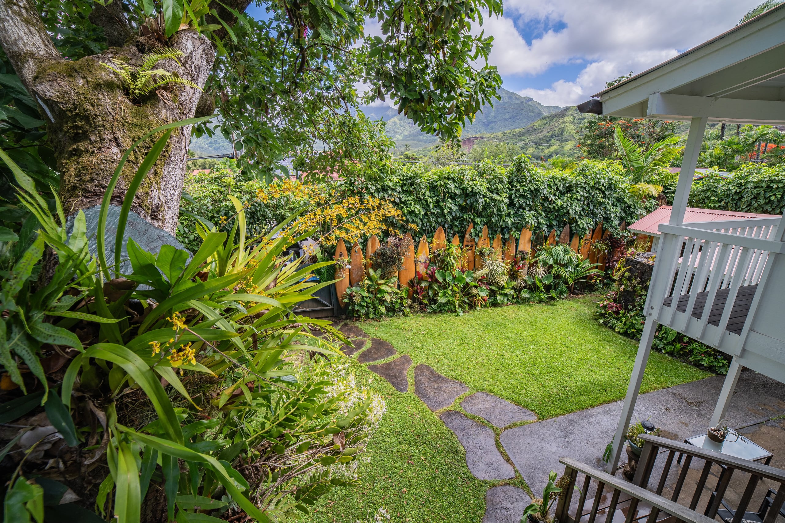 Home in Hanalei · ★4.97 · 3 bedrooms · 5 beds · 3 baths - Image 18