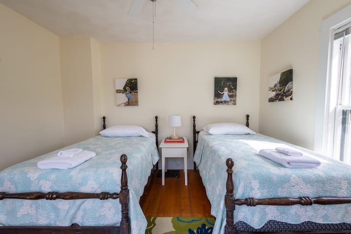 საძინებელი 4