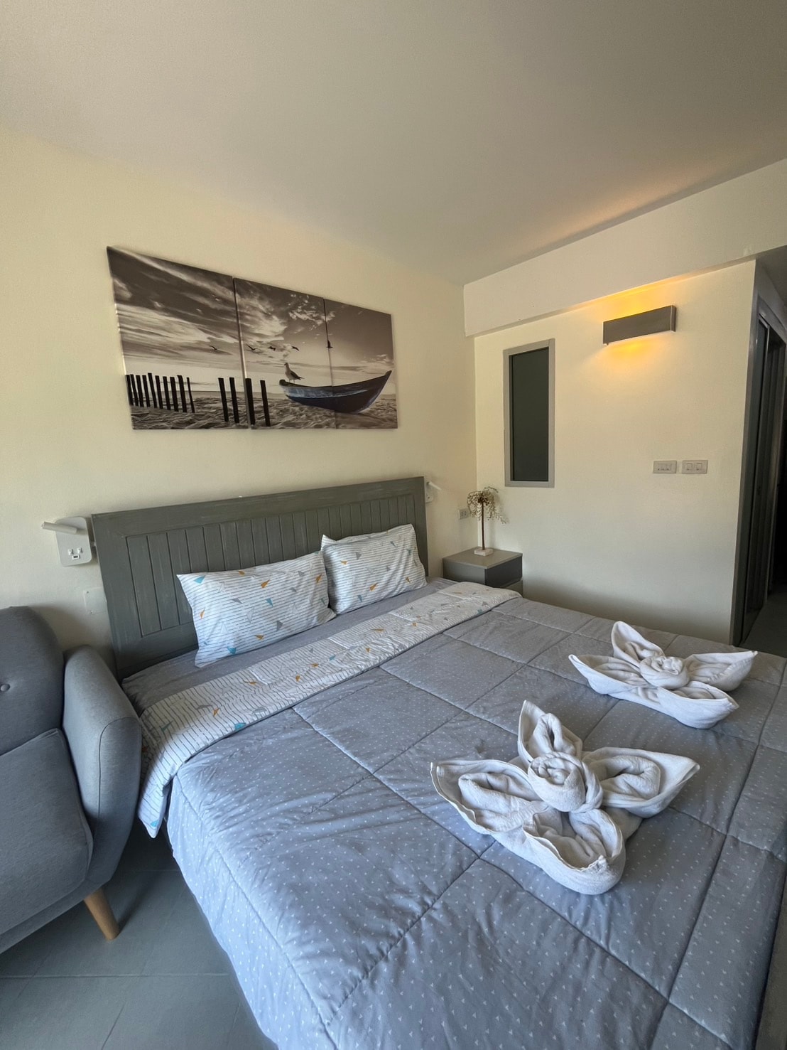 Veľká manželská posteľ