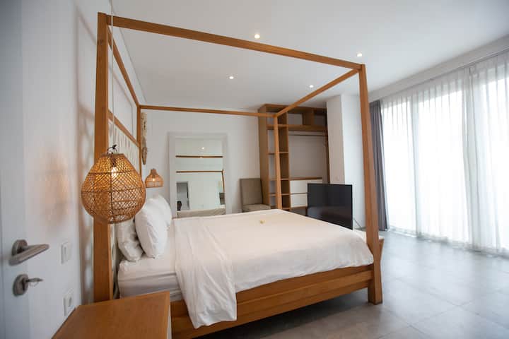 Camelia Soundproof Room At Semat 28 Apartments - Canggu
