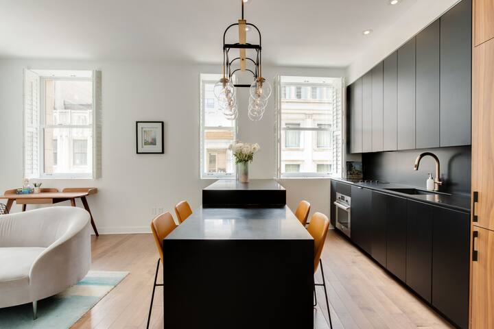 Modern And Historic – Interior Parking Included gallery image 5