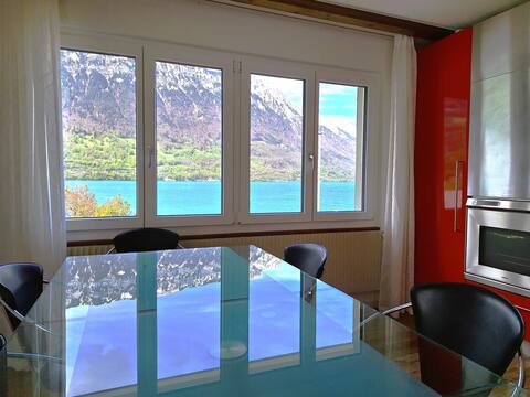 Lake House Apartment 2