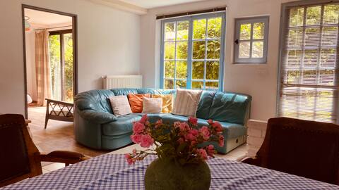 Detached family home