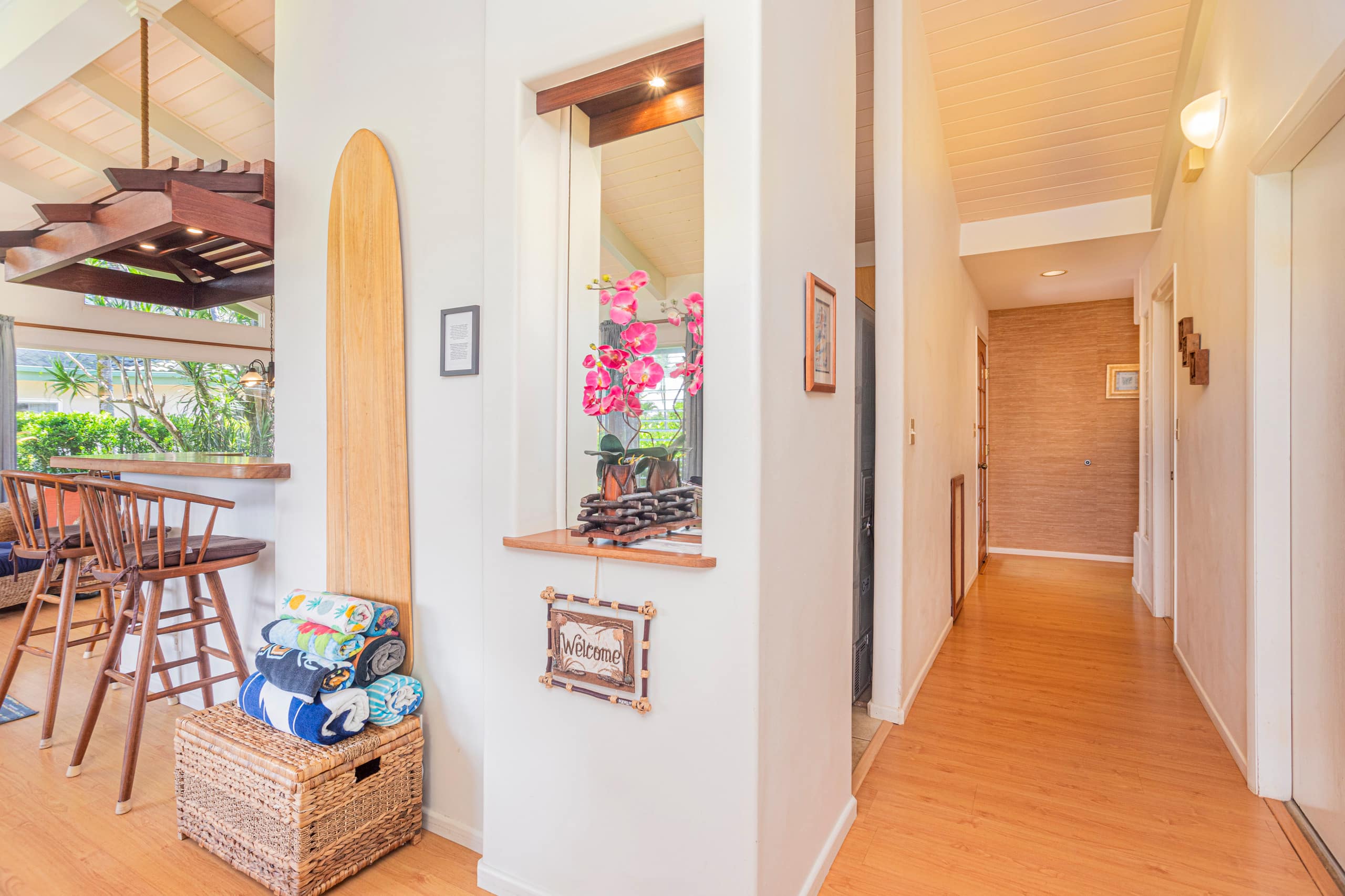 Private, 2 bdr Hawaiiana Charmer ~ Bonus Room avl - Image 6