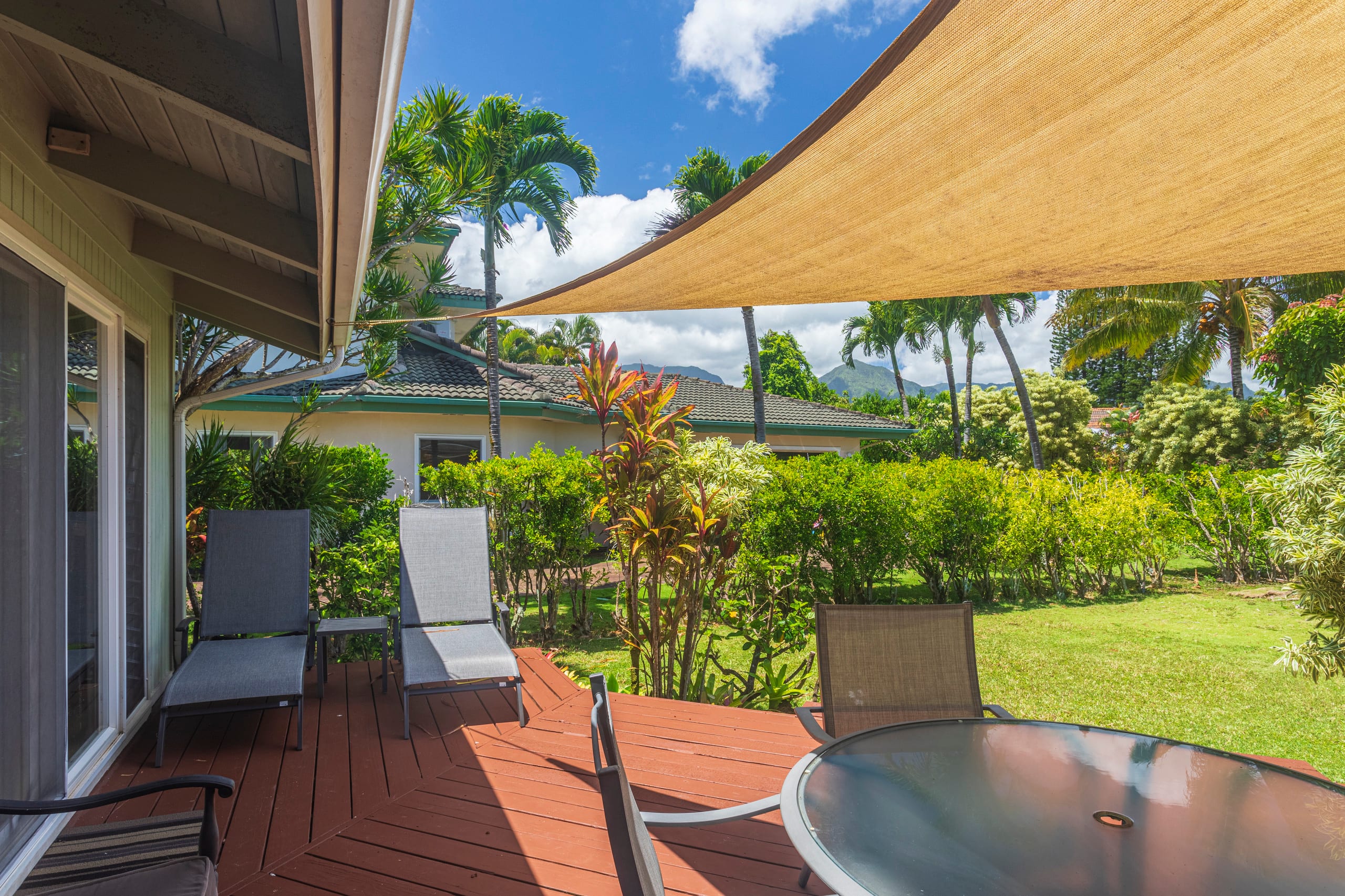 Private, 2 bdr Hawaiiana Charmer ~ Bonus Room avl - Image 31